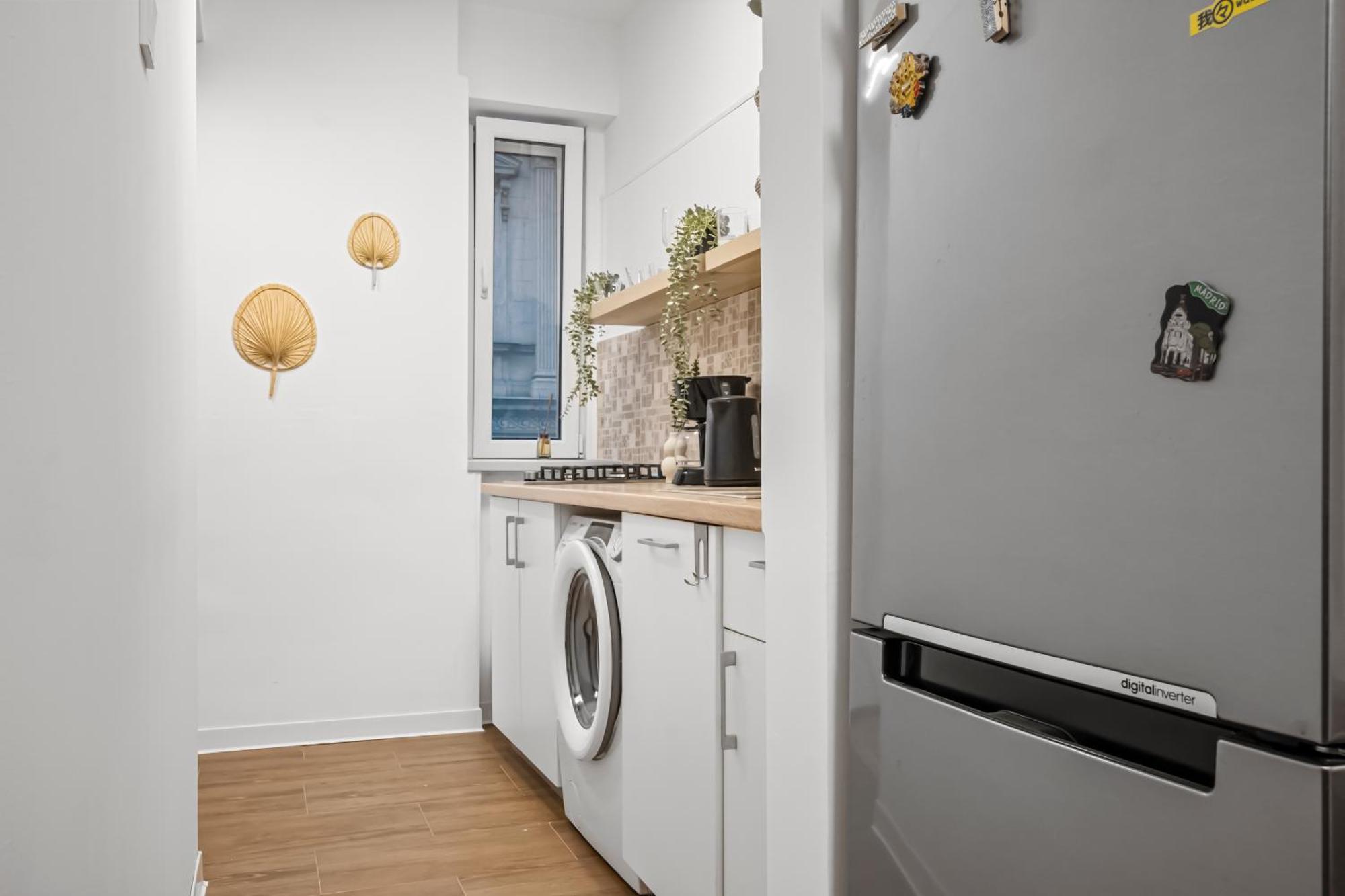 Earthy Escape - Central Apt With Balcony بوخارست المظهر الخارجي الصورة