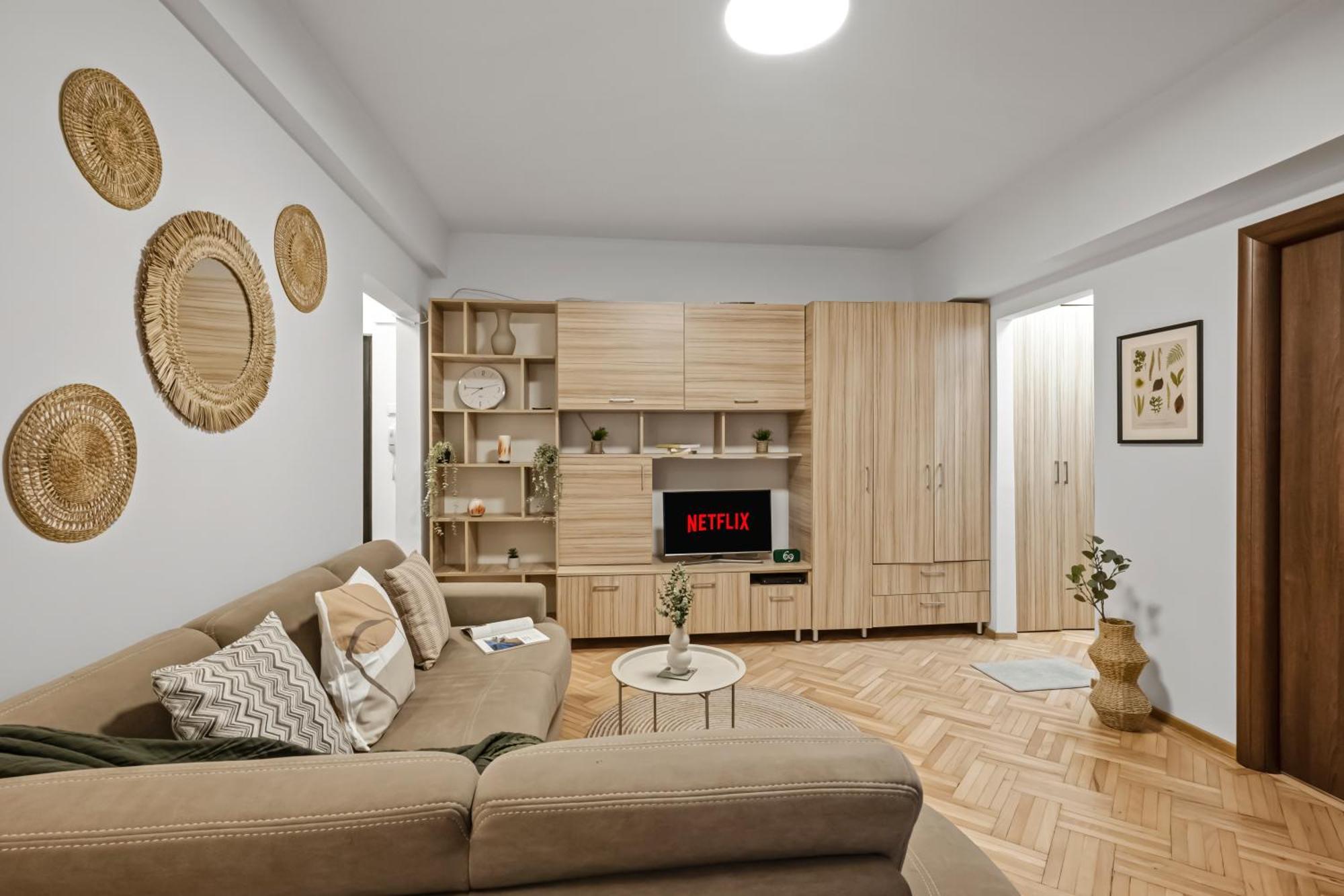 Earthy Escape - Central Apt With Balcony بوخارست المظهر الخارجي الصورة